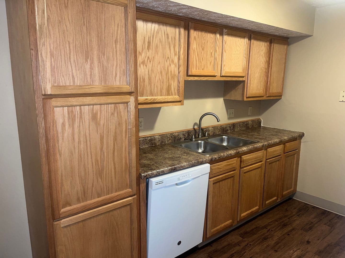 Shadow Ridge Apartments 3 of 20