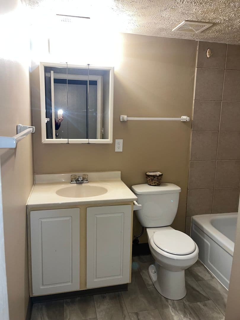 Shadow Ridge Apartments 8 of 11