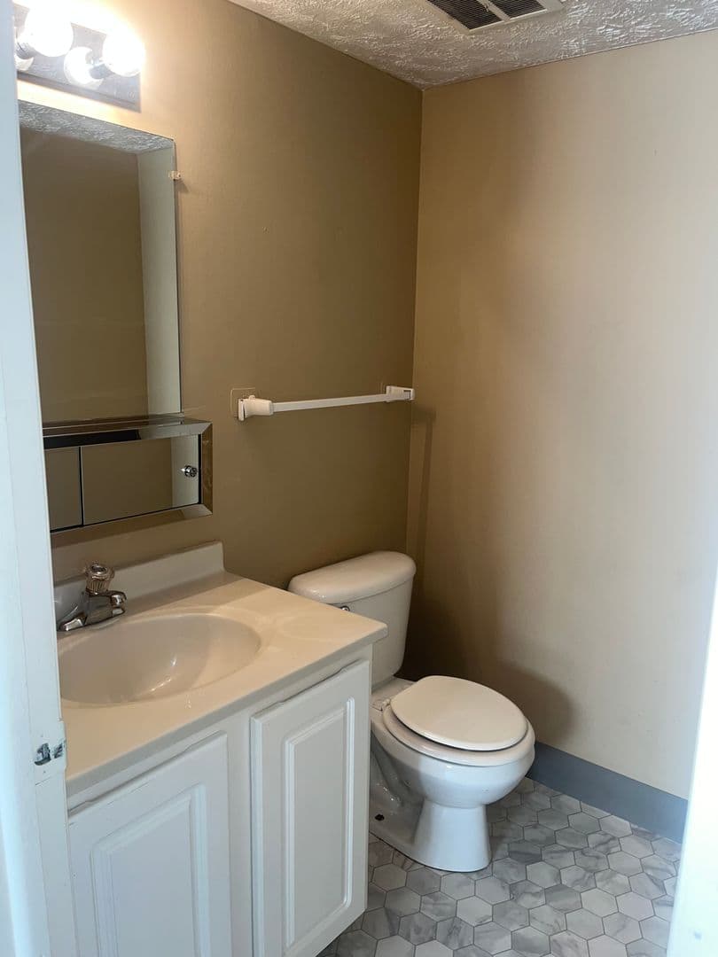 Shadow Ridge Apartments 16 of 20