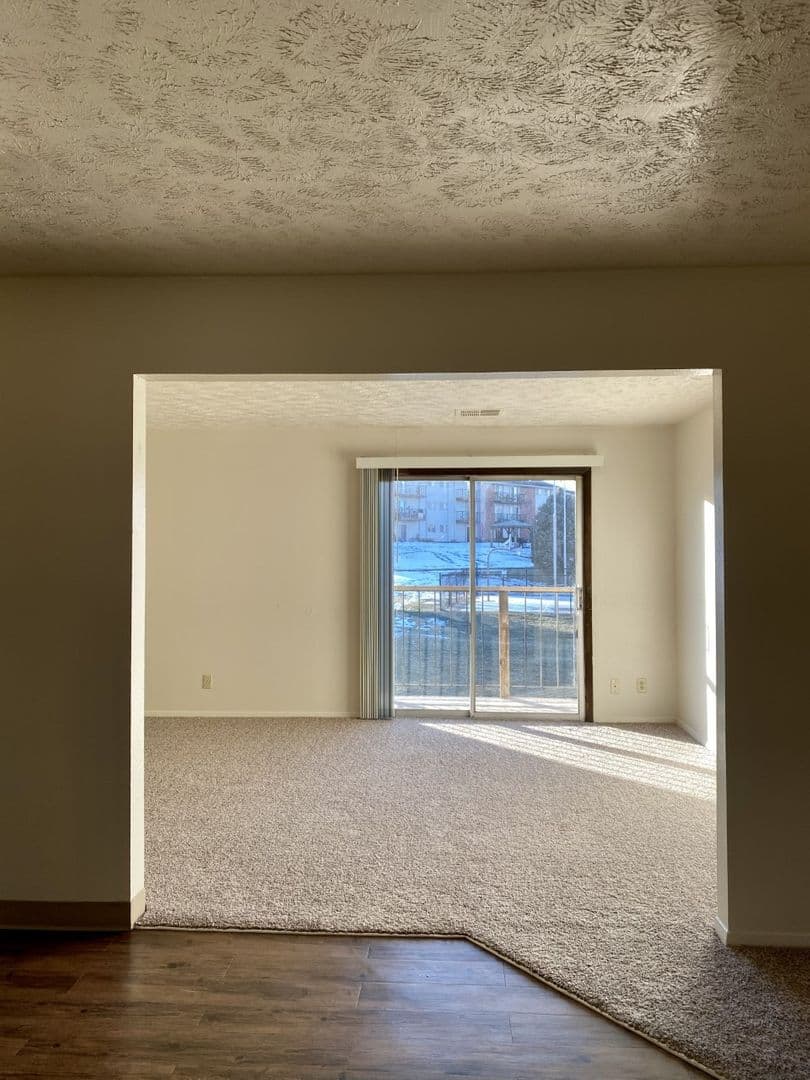 Shadow Ridge Apartments 5 of 23