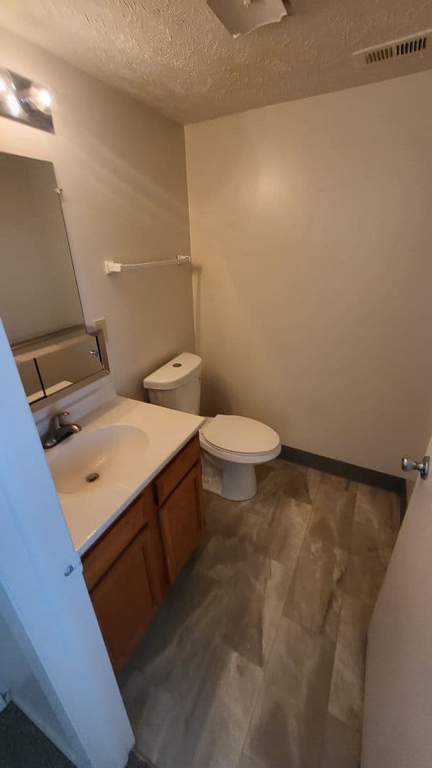 Shadow Ridge Apartments 12 of 14