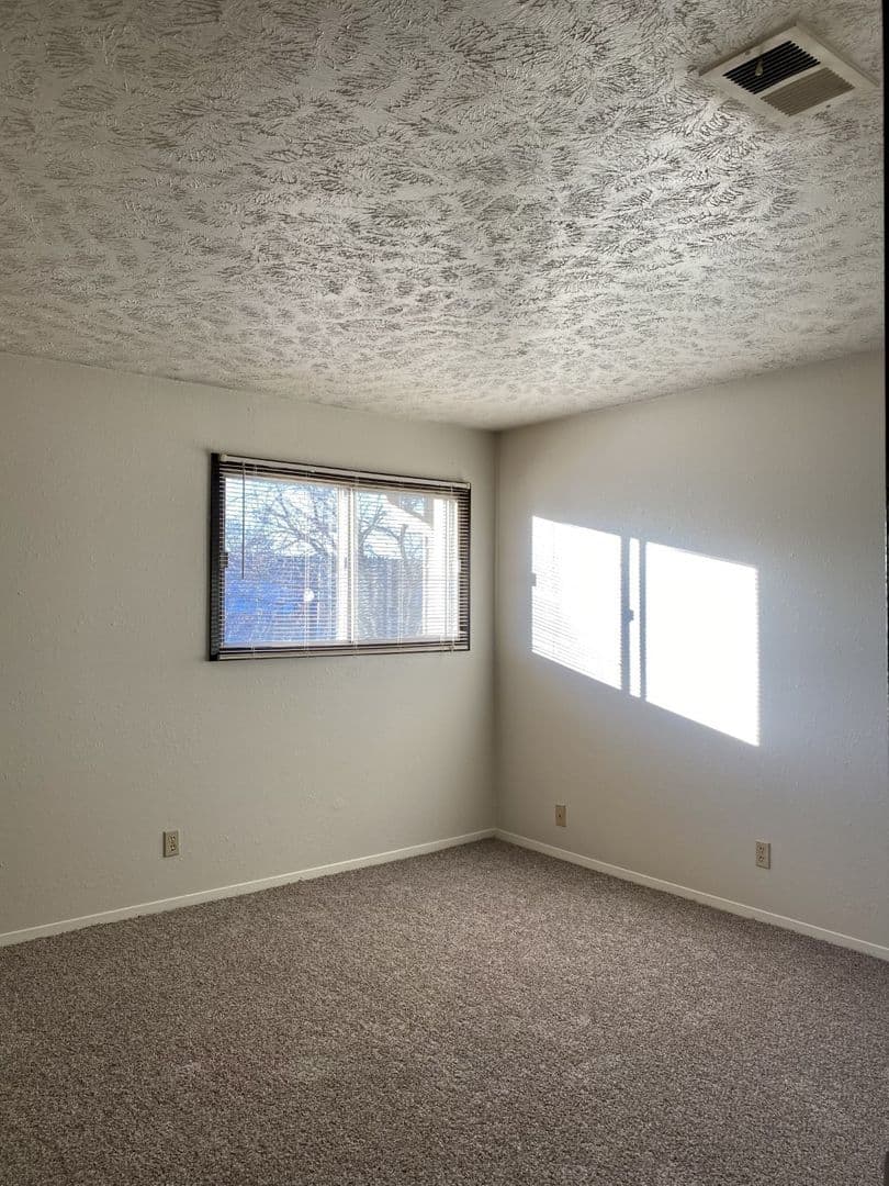 Shadow Ridge Apartments 15 of 23