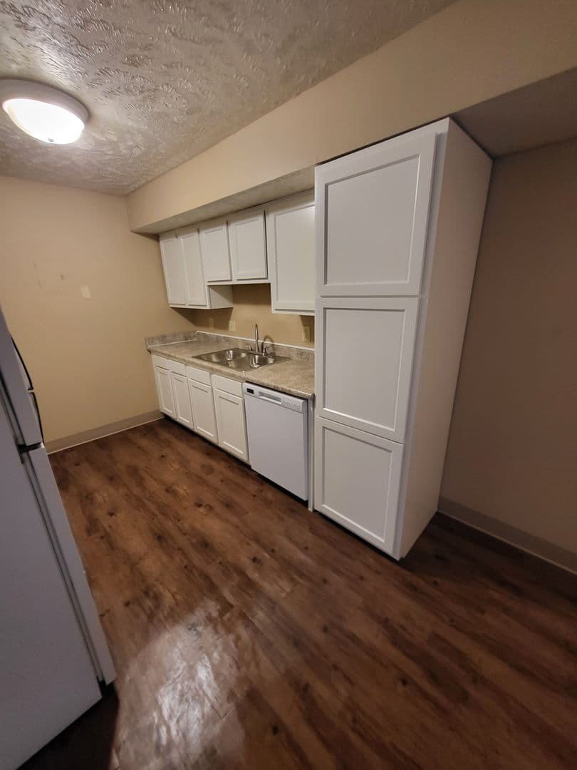 Shadow Ridge Apartments 30 of 32