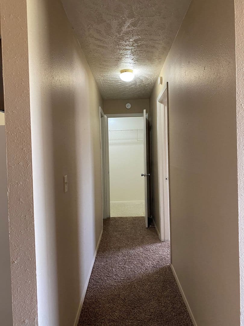 Shadow Ridge Apartments 13 of 20