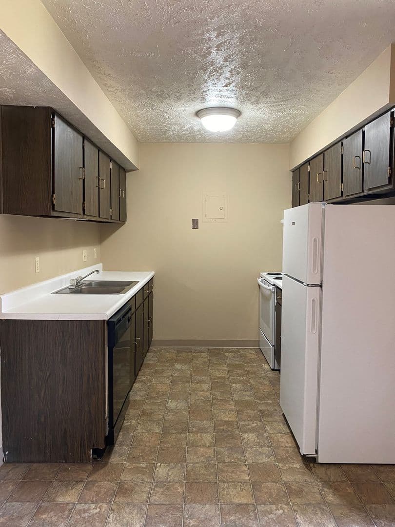 Shadow Ridge Apartments 11 of 20