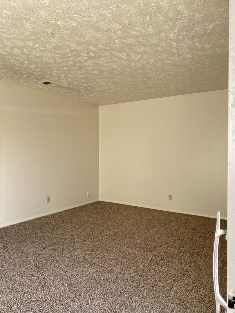 Shadow Ridge Apartments 13 of 23