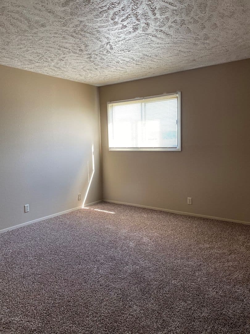 Shadow Ridge Apartments 14 of 20