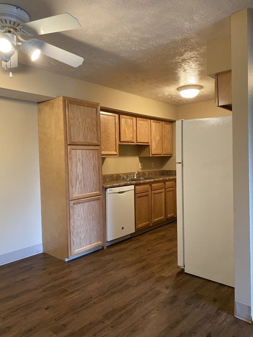 Shadow Ridge Apartments 4 of 19