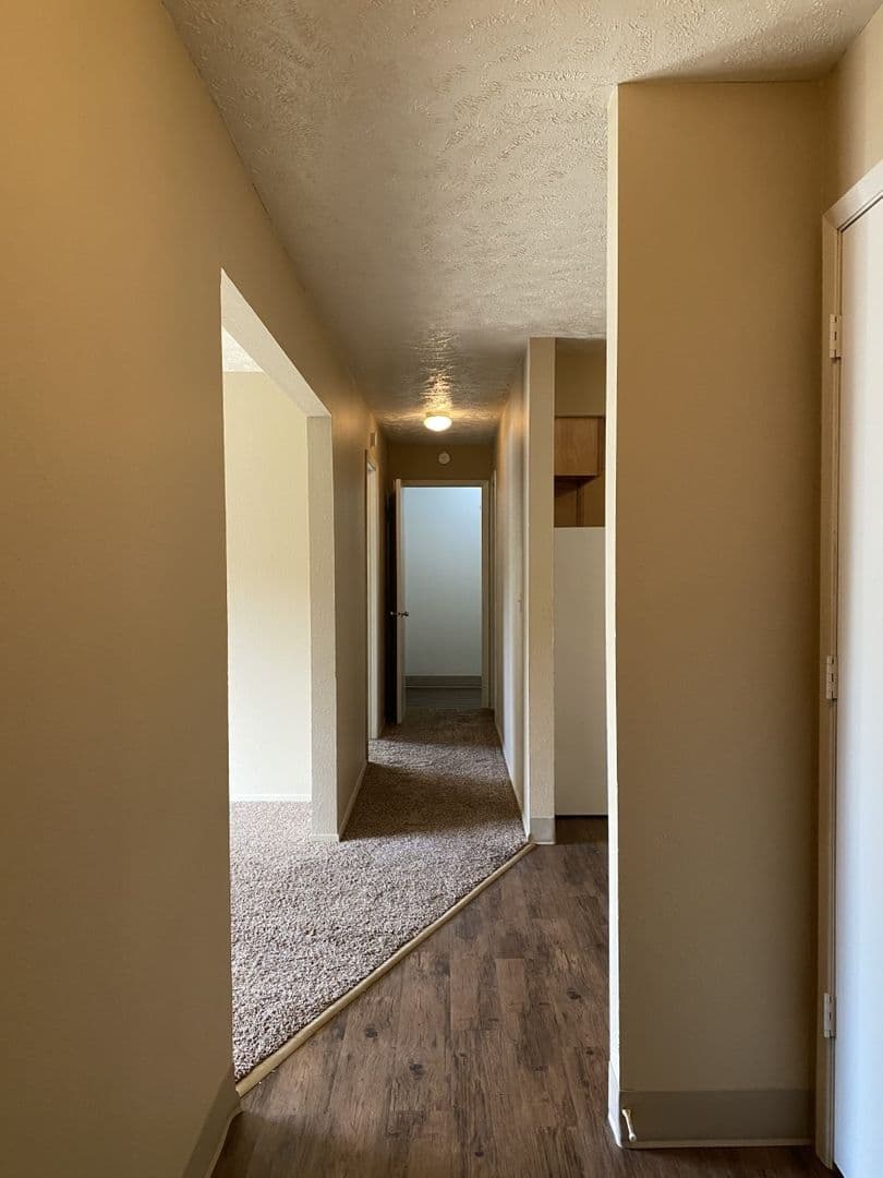 Shadow Ridge Apartments 3 of 17