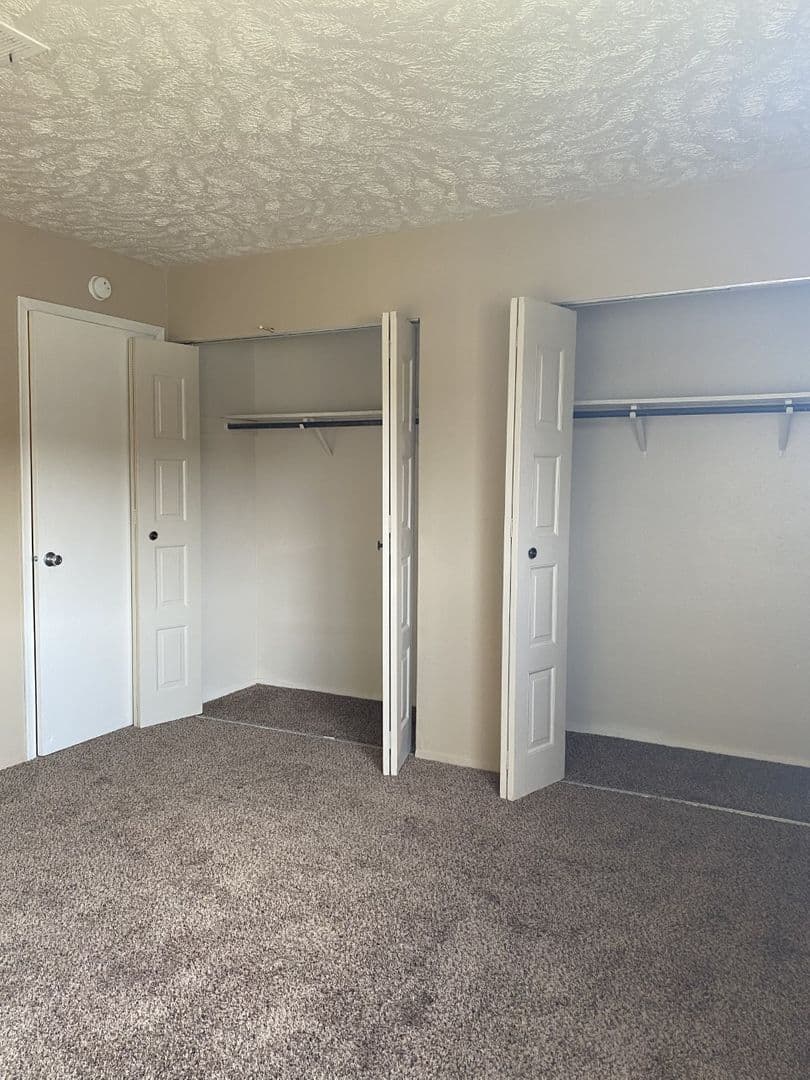 Shadow Ridge Apartments 13 of 17