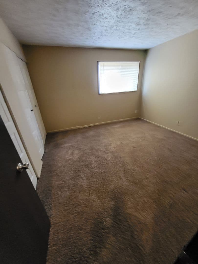 Shadow Ridge Apartments 5 of 8