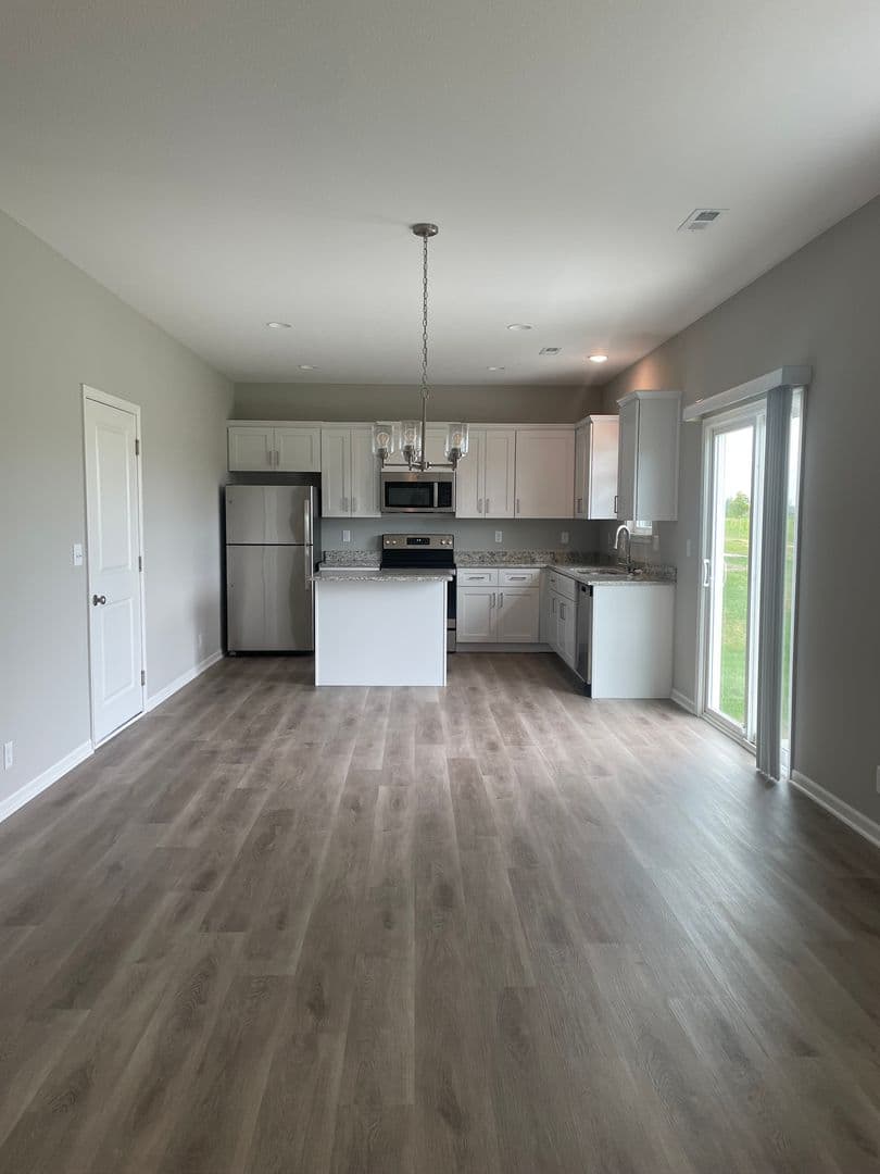 9142 SW 2nd St 5 of 12