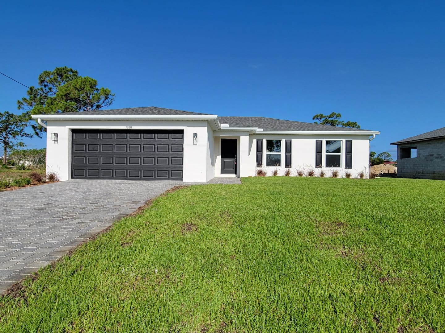 3100 NW 20th Ave 1 of 13