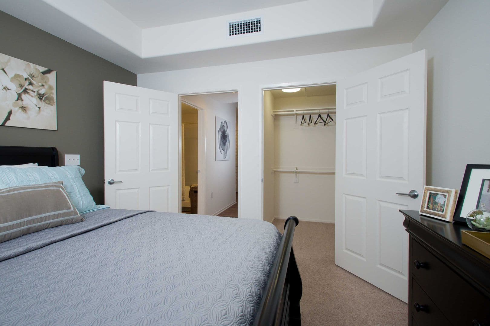 Avila Apartment Homes 6 of 14