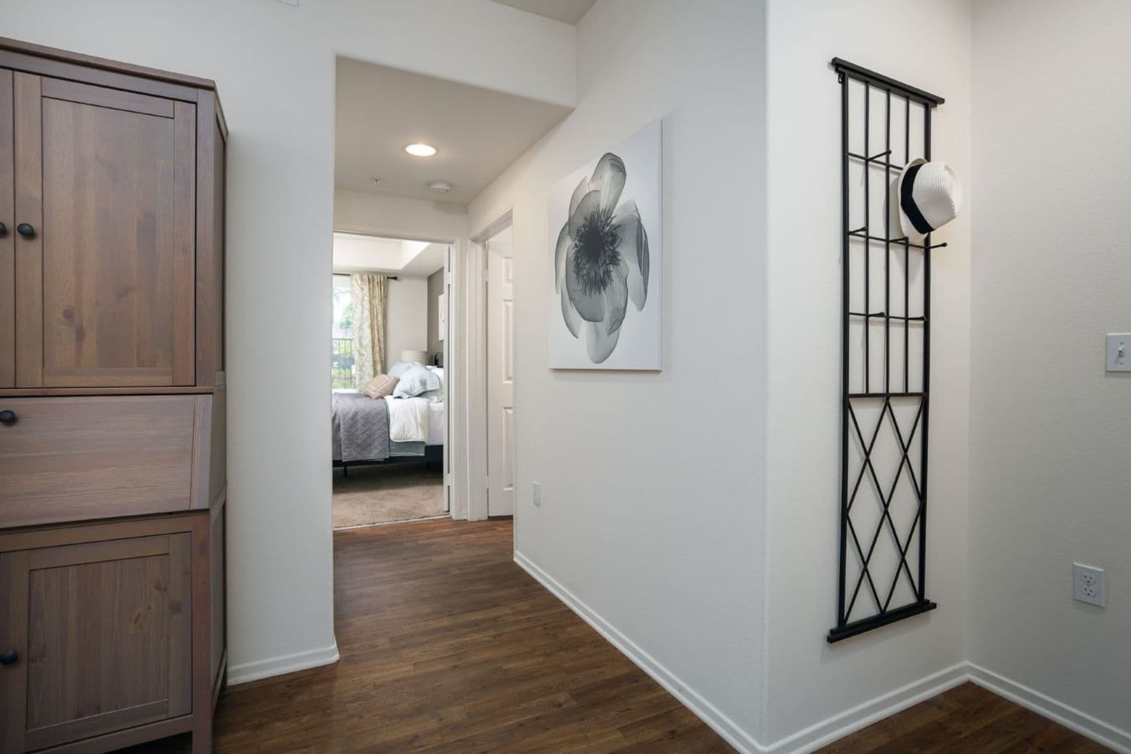 Avila Apartment Homes 10 of 16