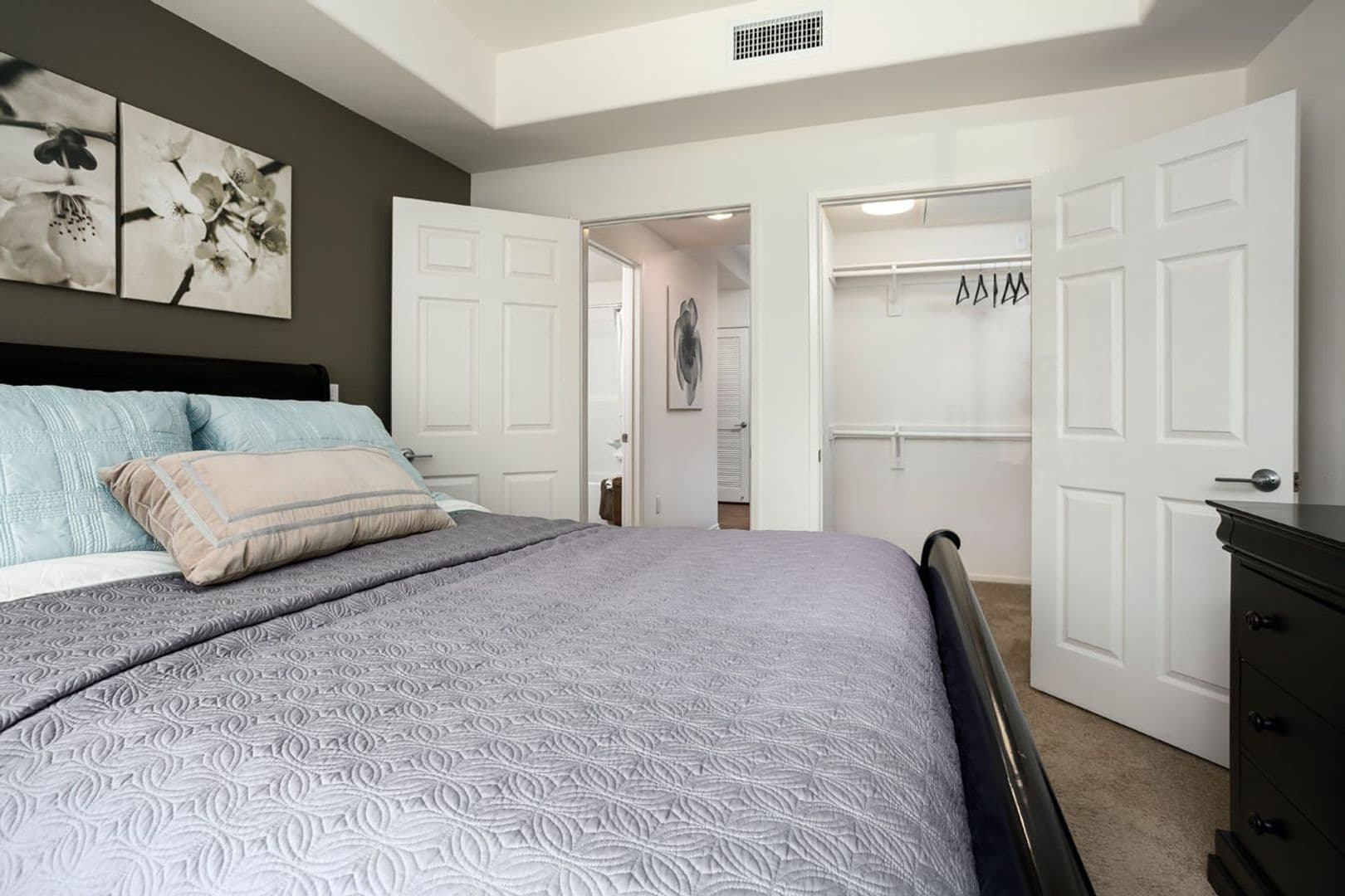 Avila Apartment Homes 8 of 16