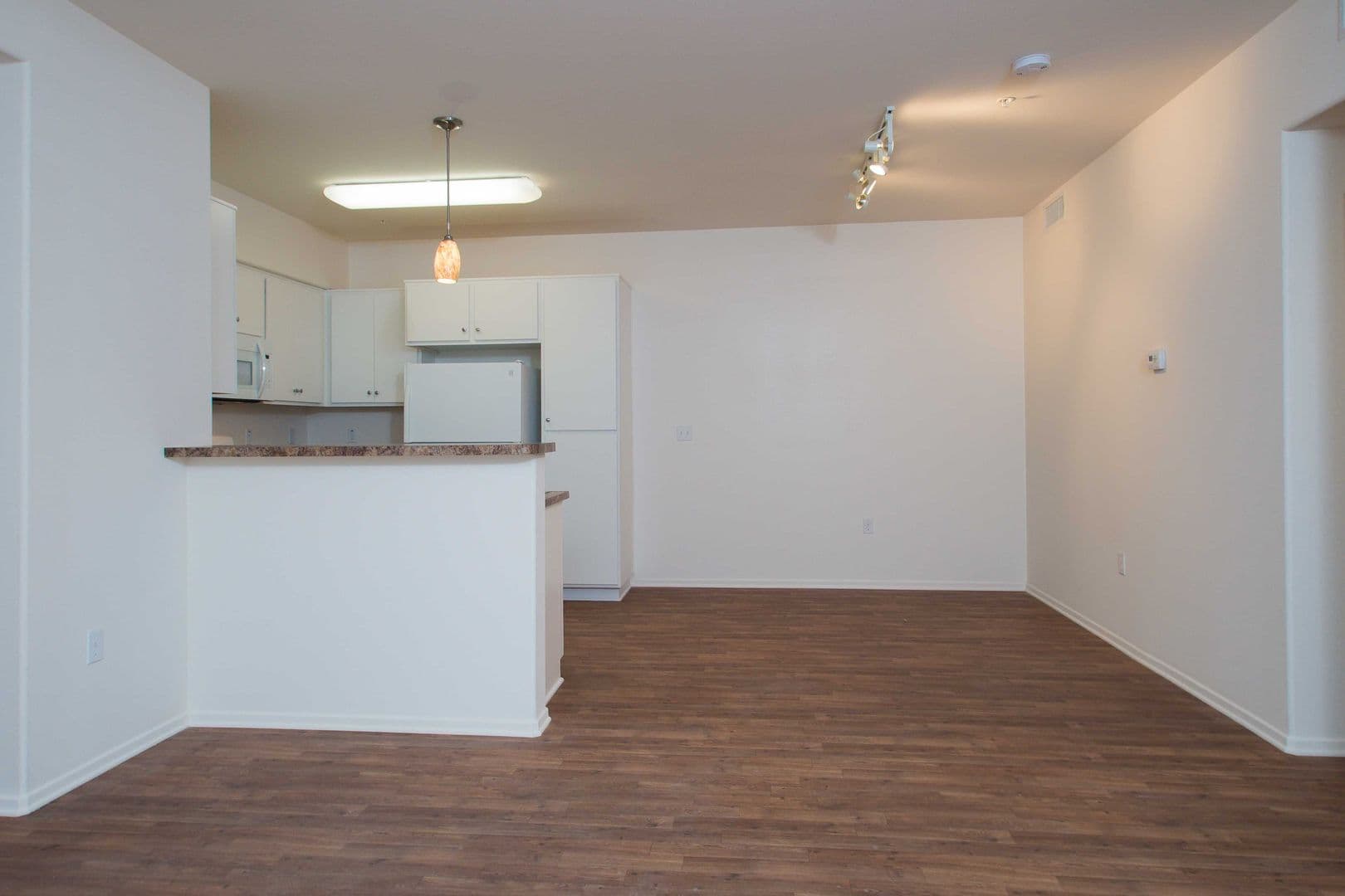 Avila Apartment Homes 14 of 14