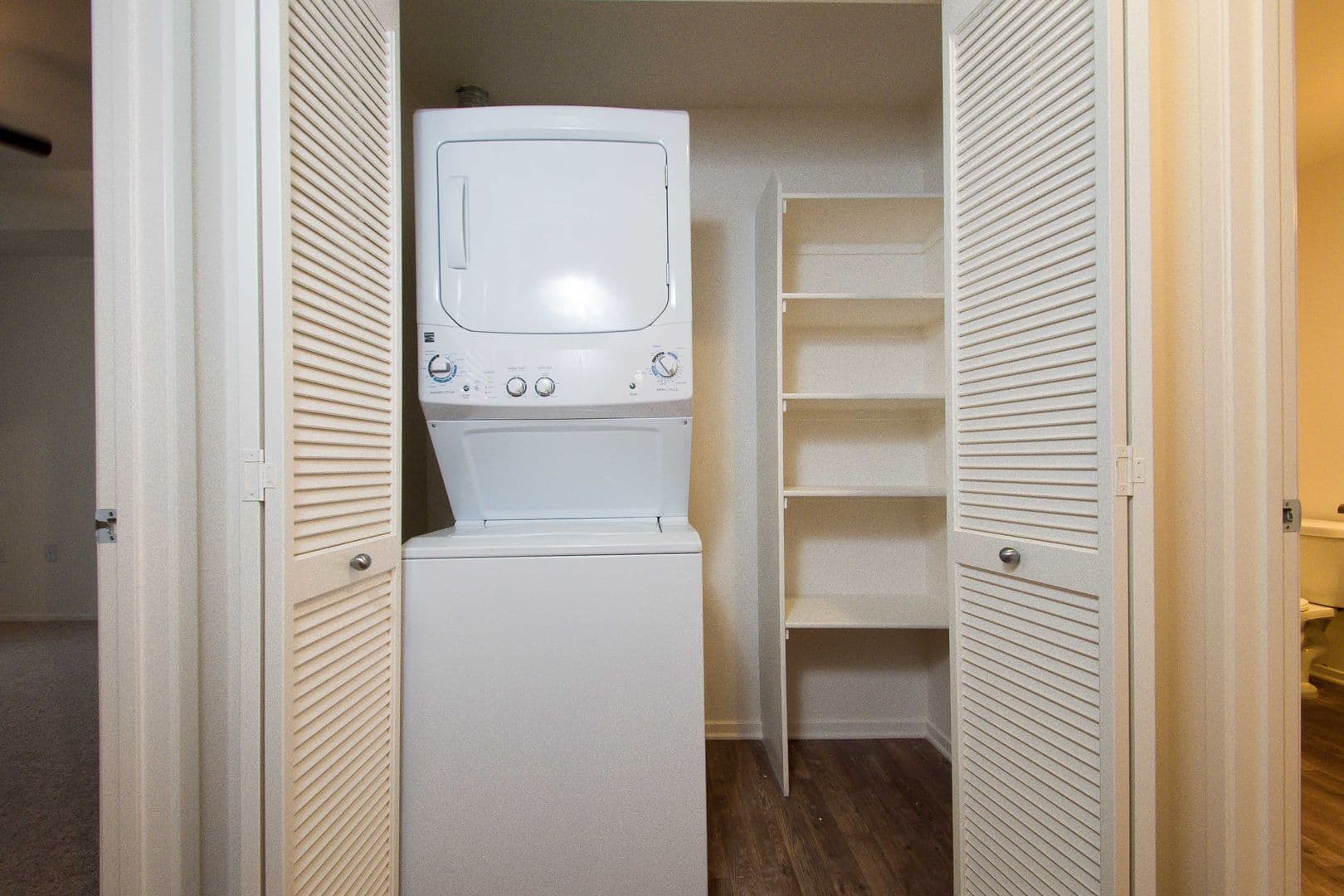 Avila Apartment Homes 12 of 12