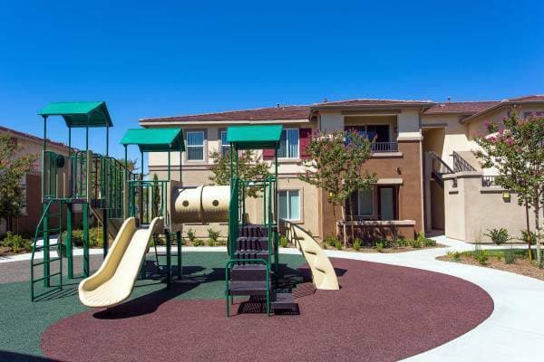 Avila Apartment Homes 3 of 12