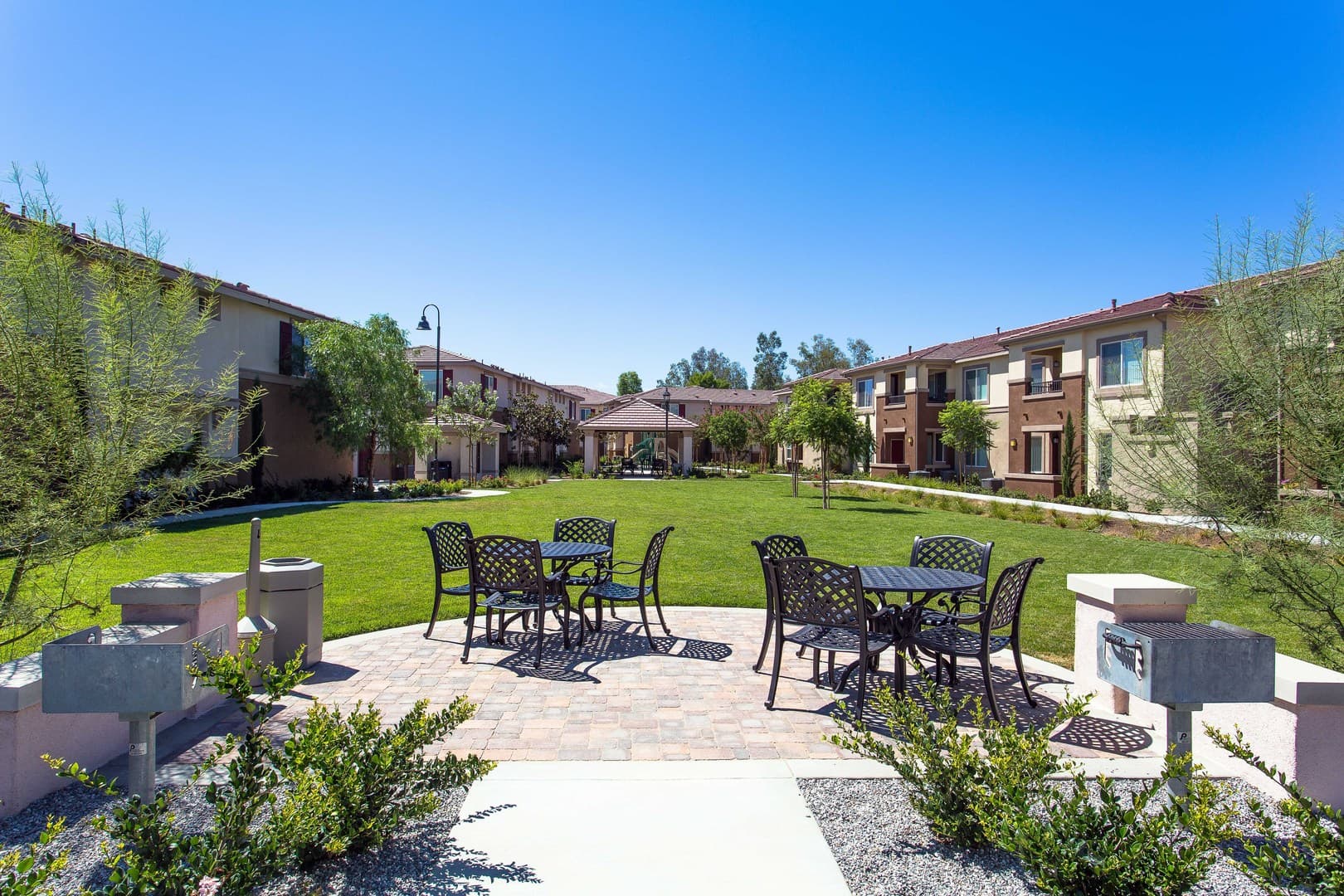 Avila Apartment Homes 3 of 16