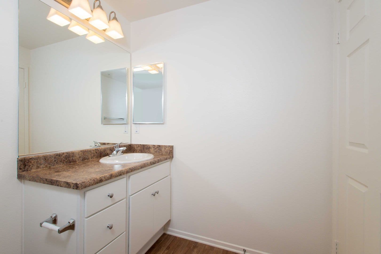 Avila Apartment Homes 14 of 16