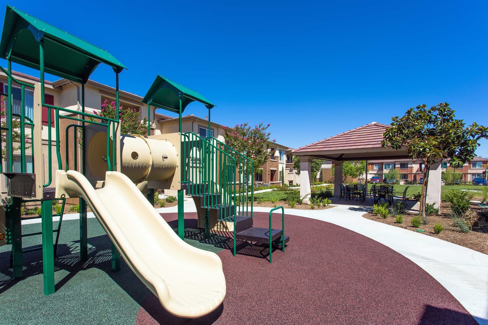 Avila Apartment Homes 5 of 16