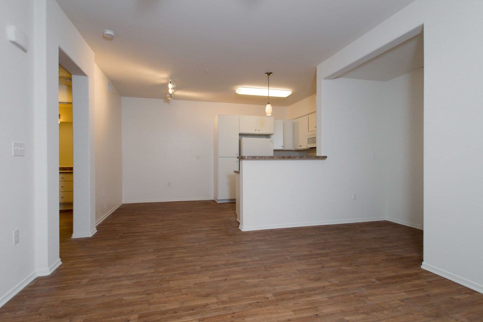 Avila Apartment Homes 7 of 12