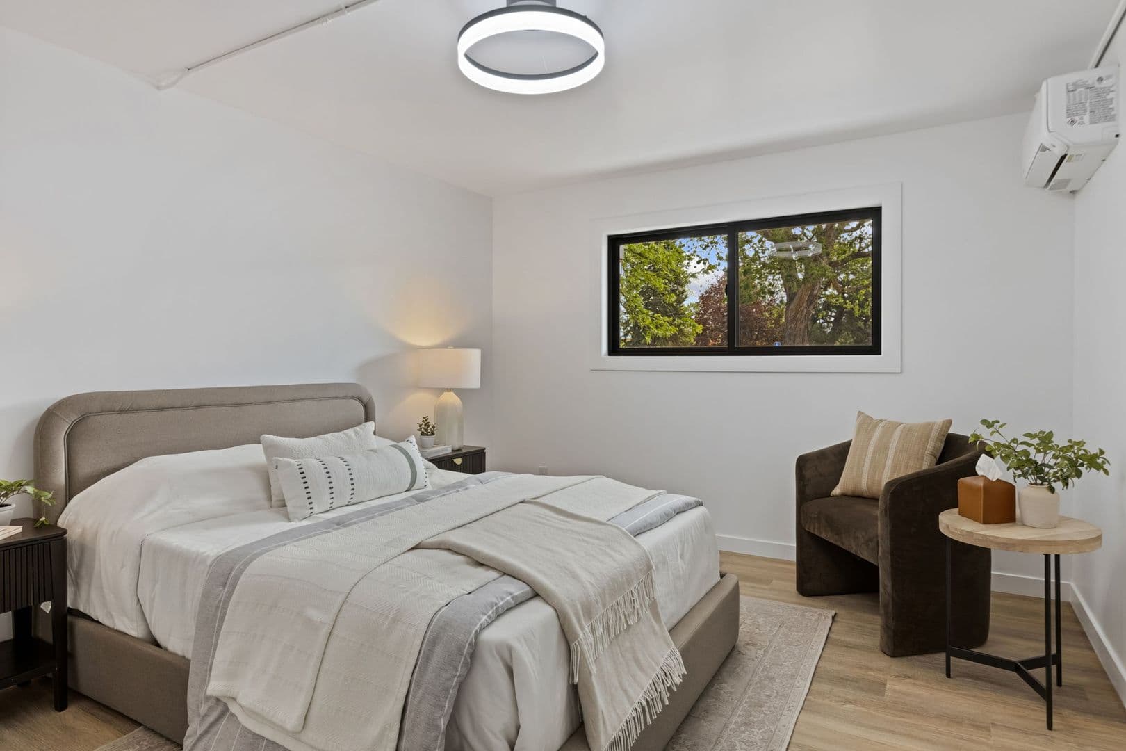 The Cranford {Elevated} Apartments 6 of 7