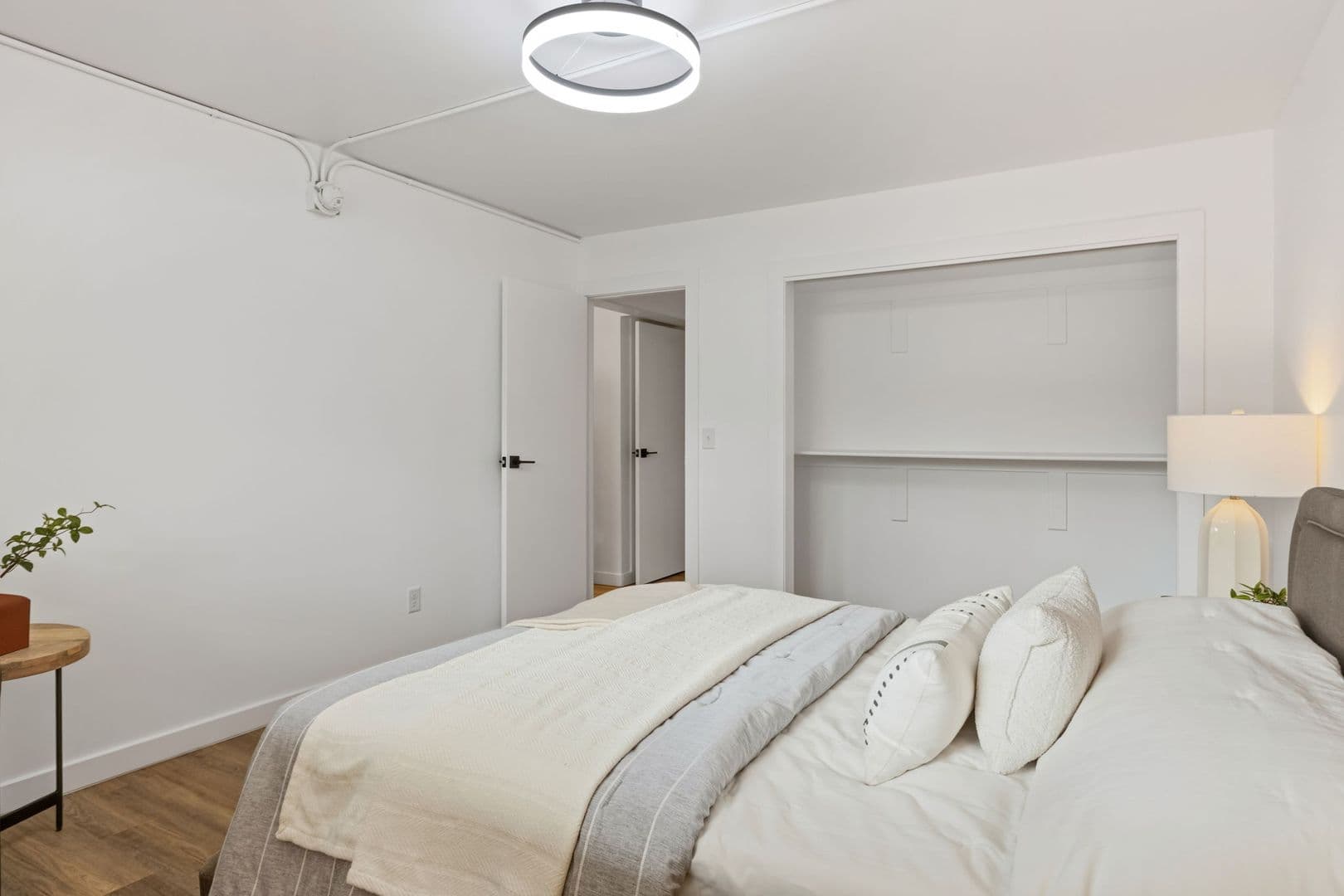 The Cranford {Elevated} Apartments 7 of 11