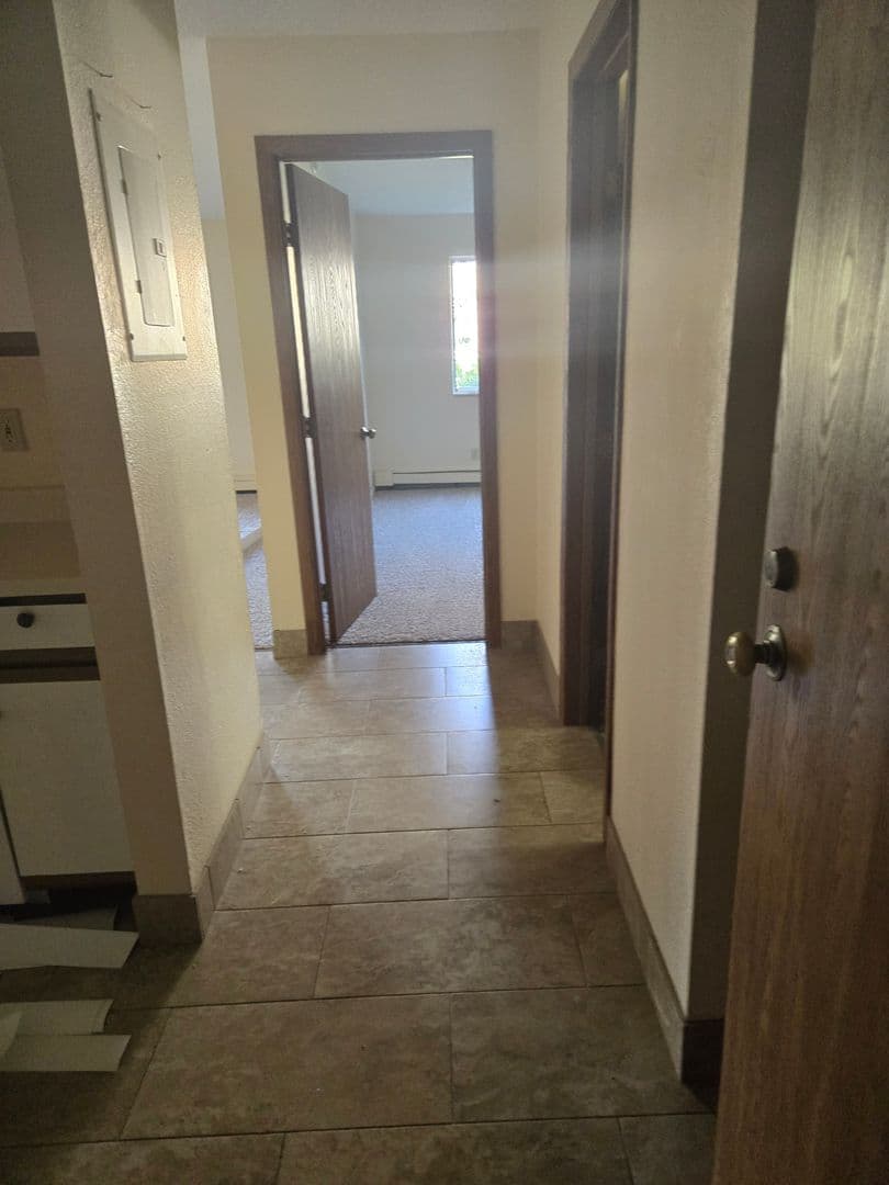Evergreen Square Apartments 18 of 19