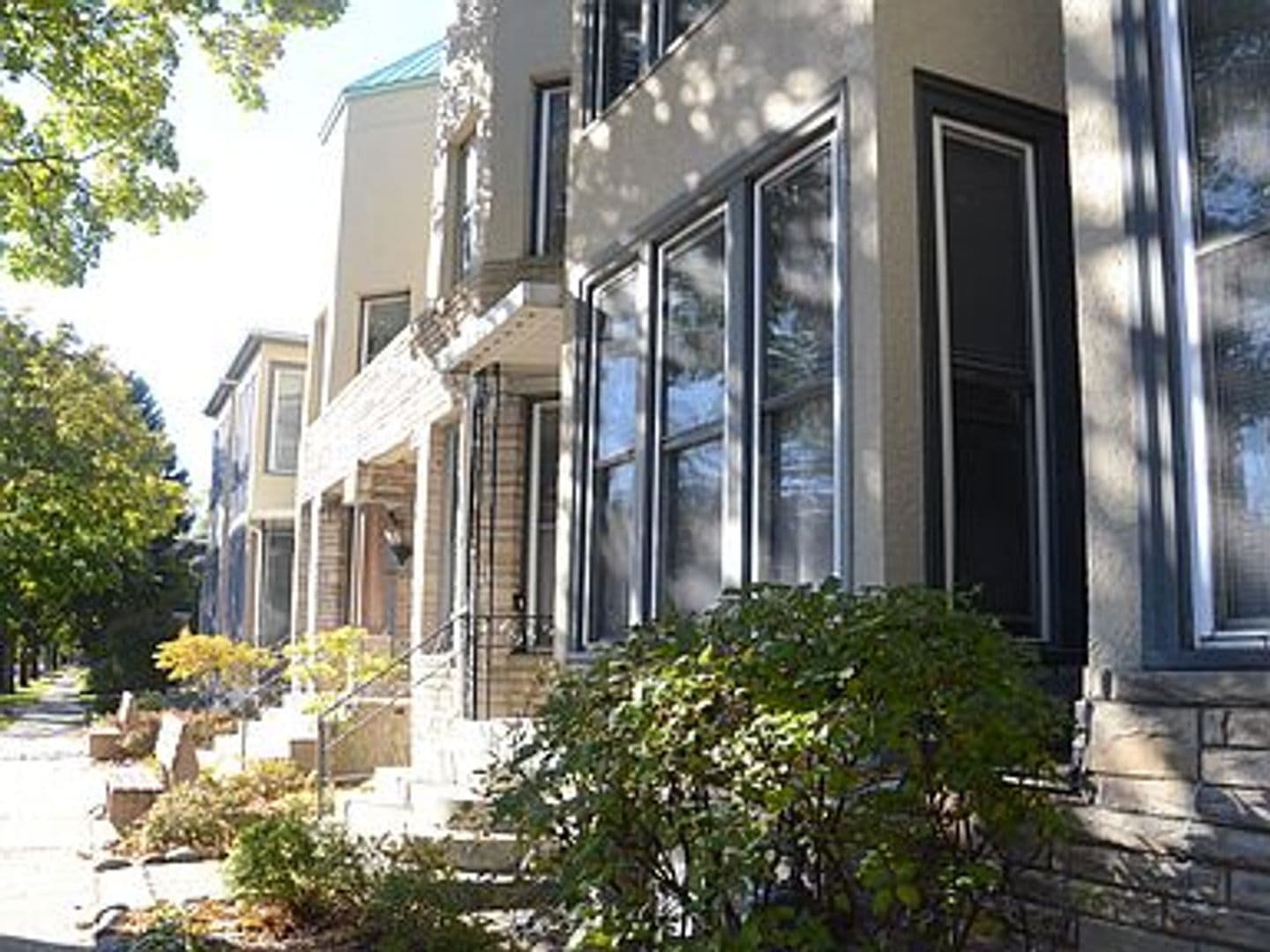 Victoria Apartments 6 of 9