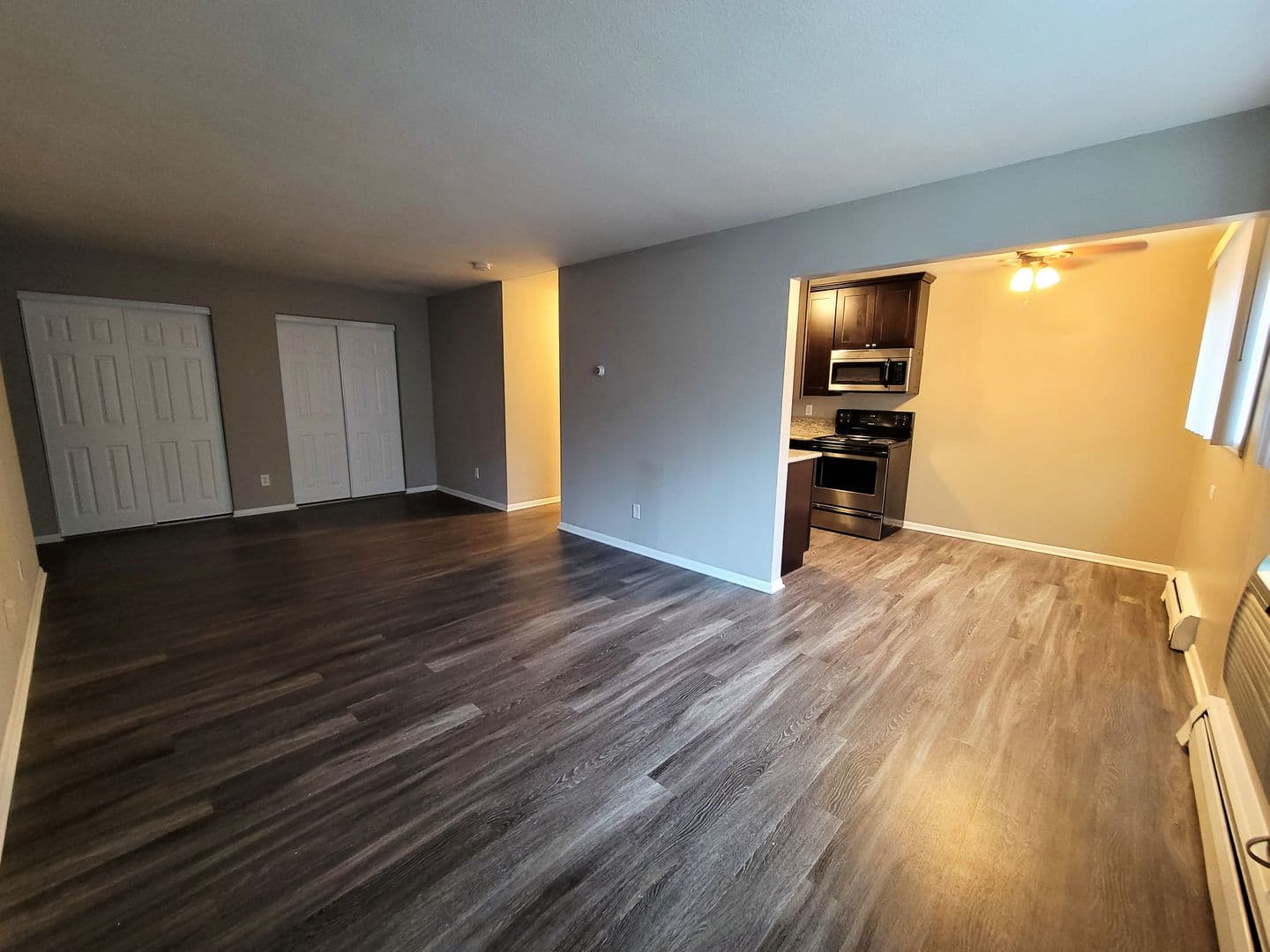 Iris Park Apartments 2 of 9