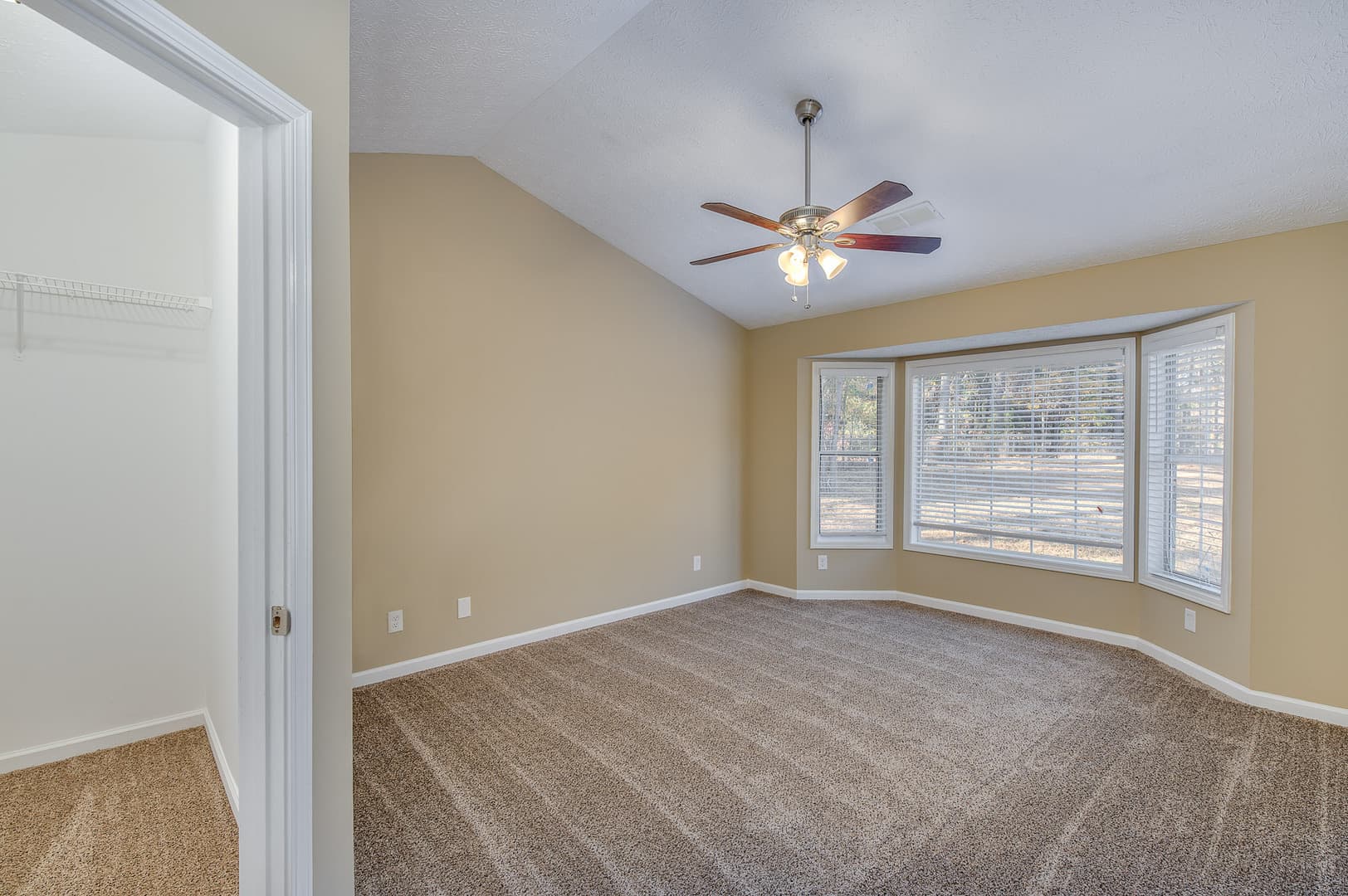 35 Oak Ridge Ct Covington, GA 30016 11 of 18