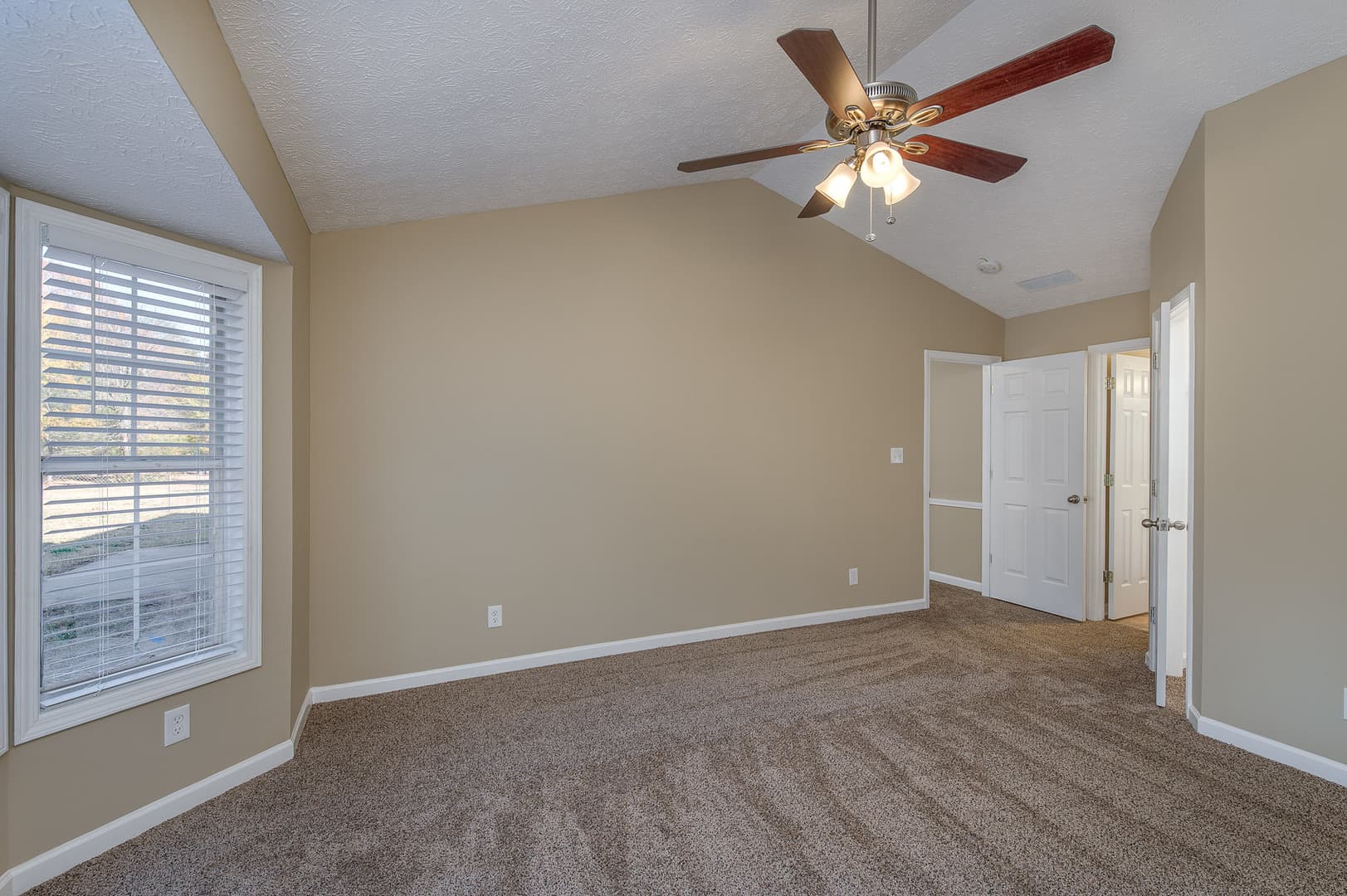 35 Oak Ridge Ct Covington, GA 30016 12 of 18
