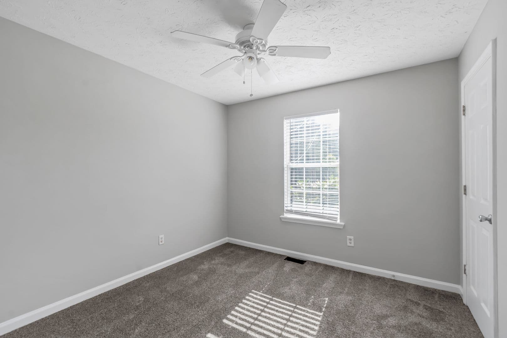 207 Cobblestone Ct Douglasville, GA 30134 16 of 17