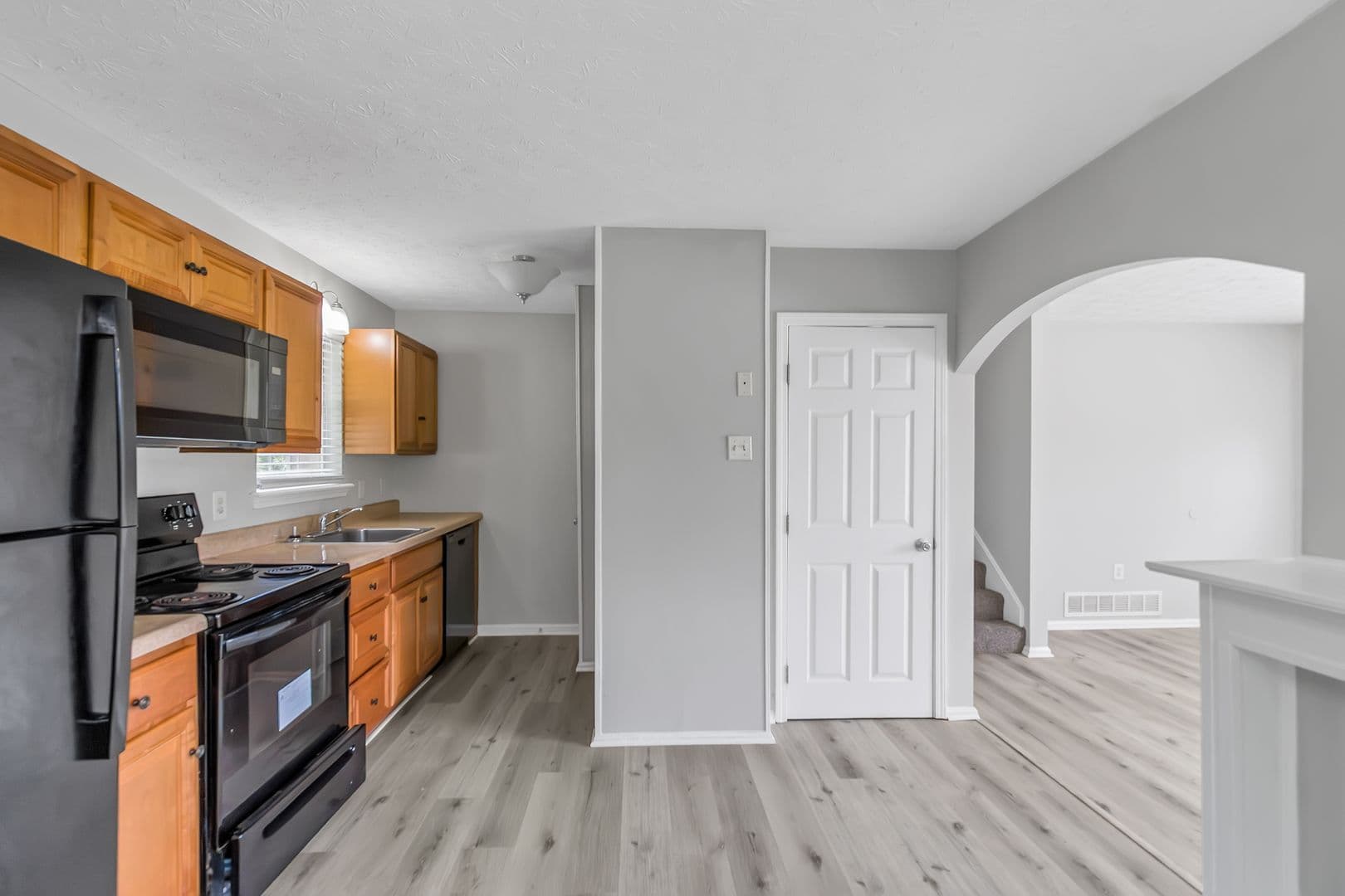 207 Cobblestone Ct Douglasville, GA 30134 8 of 17