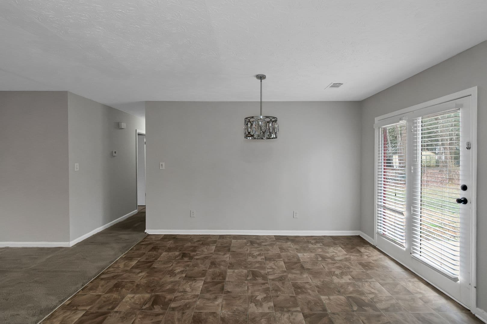 321 Summerwood Lane Stockbridge, GA 30281 6 of 29