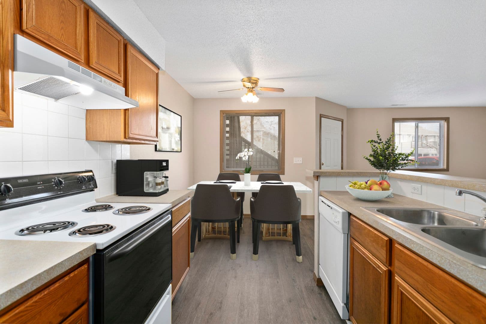 Crosswinds Apartments East 11 of 12