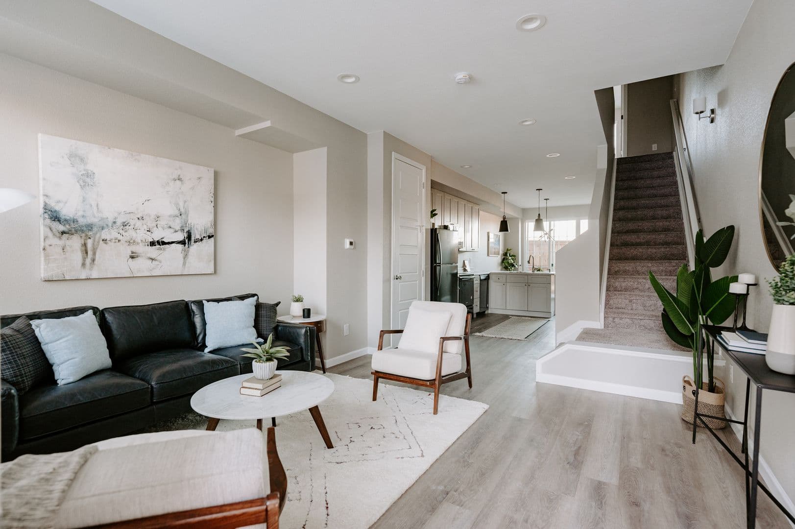 Stunning Townhome near Edgewater 3 of 32