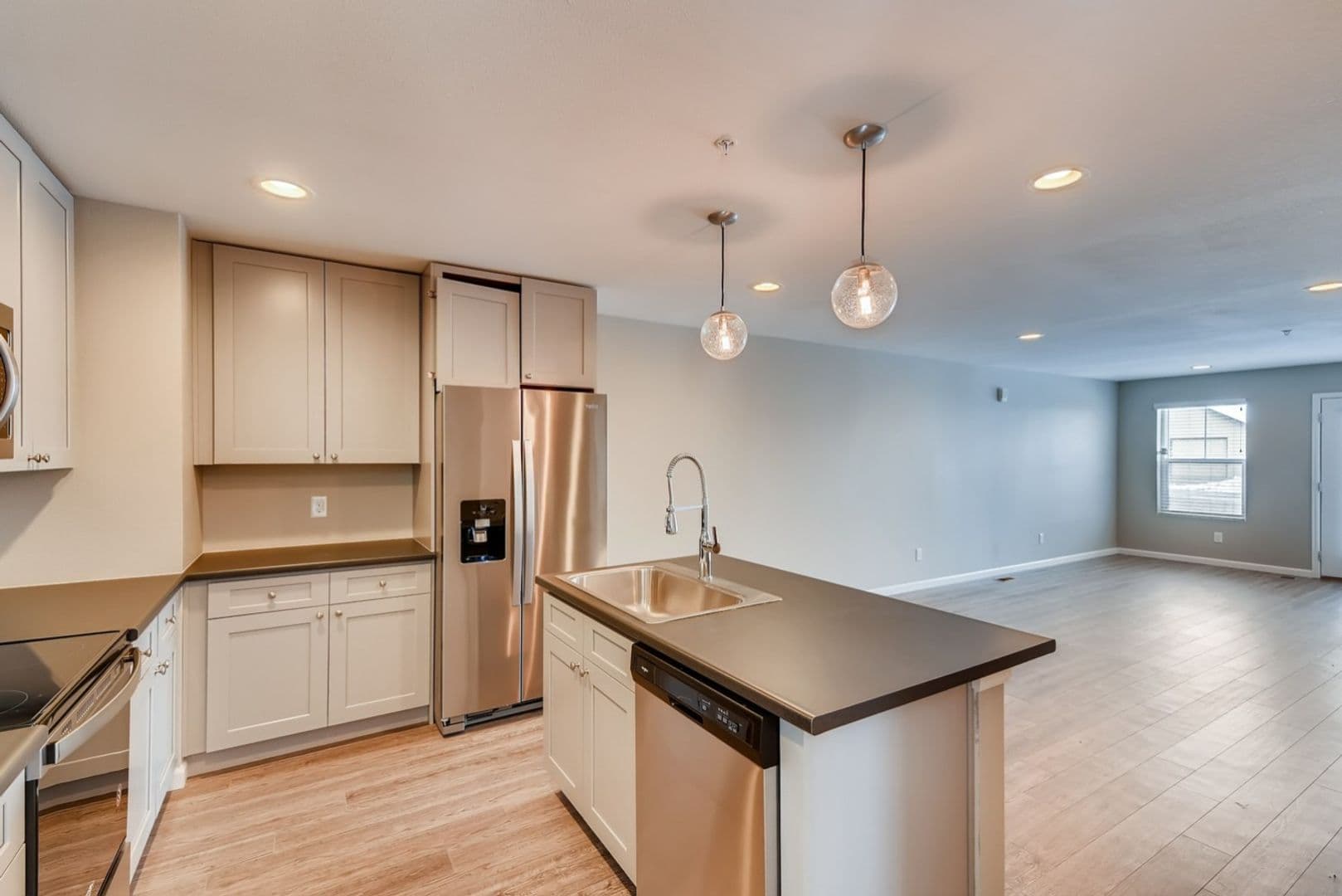 Irving Row LLC 13 of 15