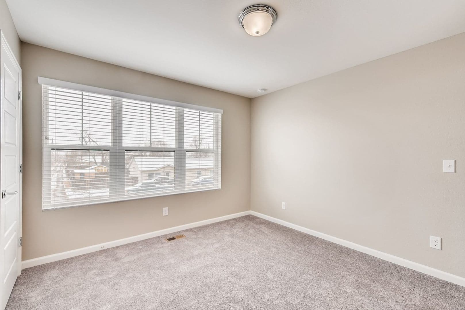 Irving Row LLC 9 of 15