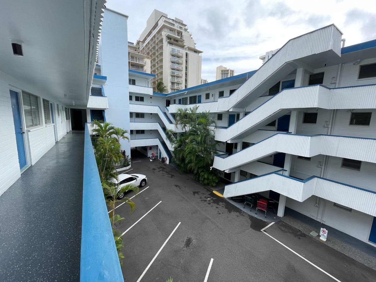Hawaiian Prince Apts #314 1 of 12