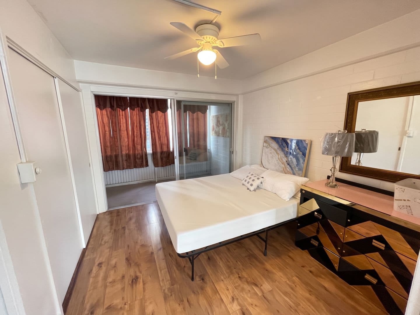 Hawaiian Prince Apts #314 6 of 12