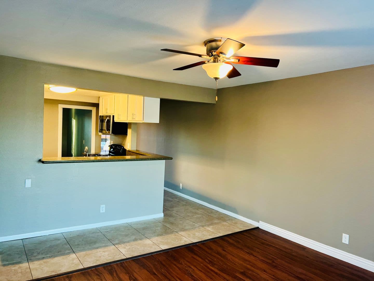 Vista Terrace Apartments 1 of 5