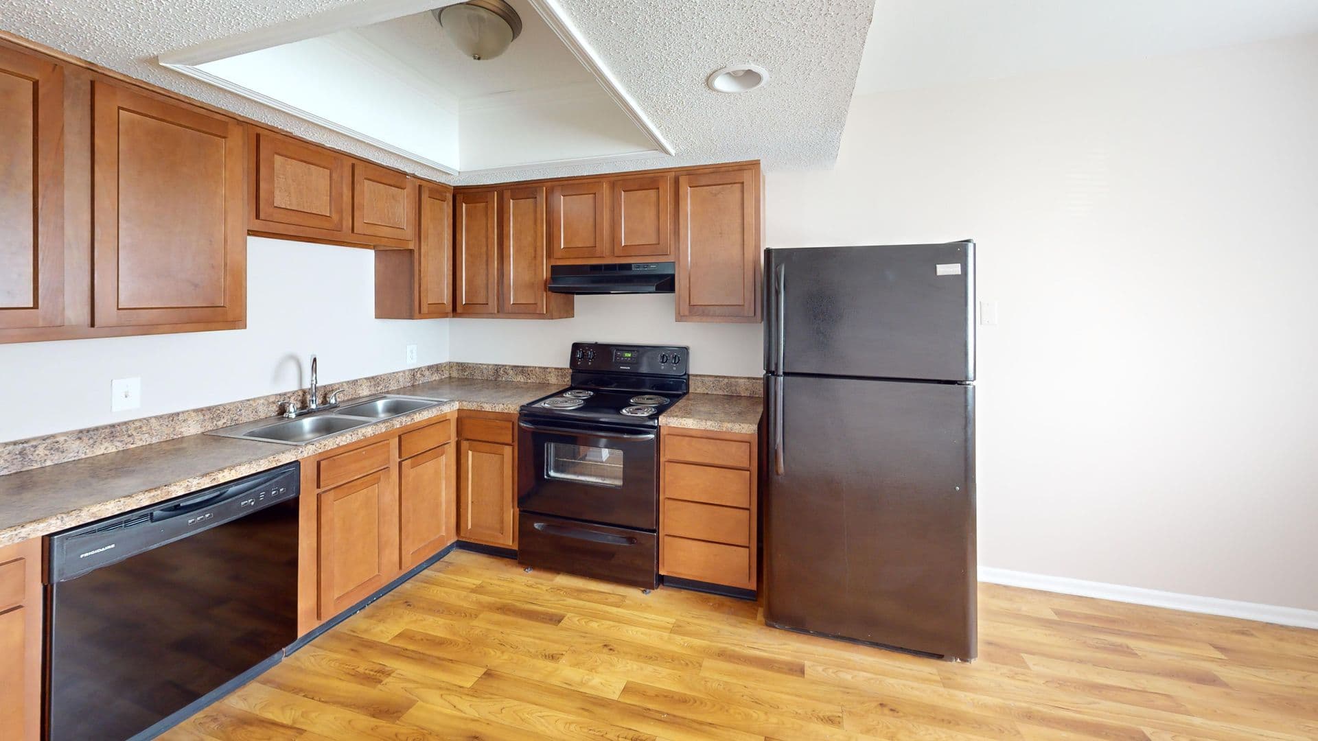 Aspen Pointe 6 of 8