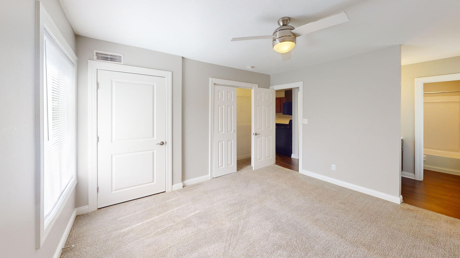 Garden Pointe Apartments 3 of 14