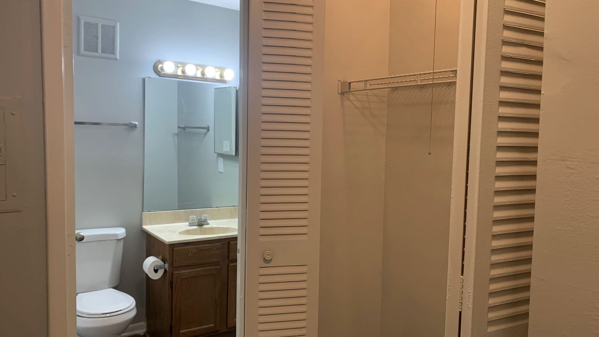 Garden Pointe Apartments 3 of 8