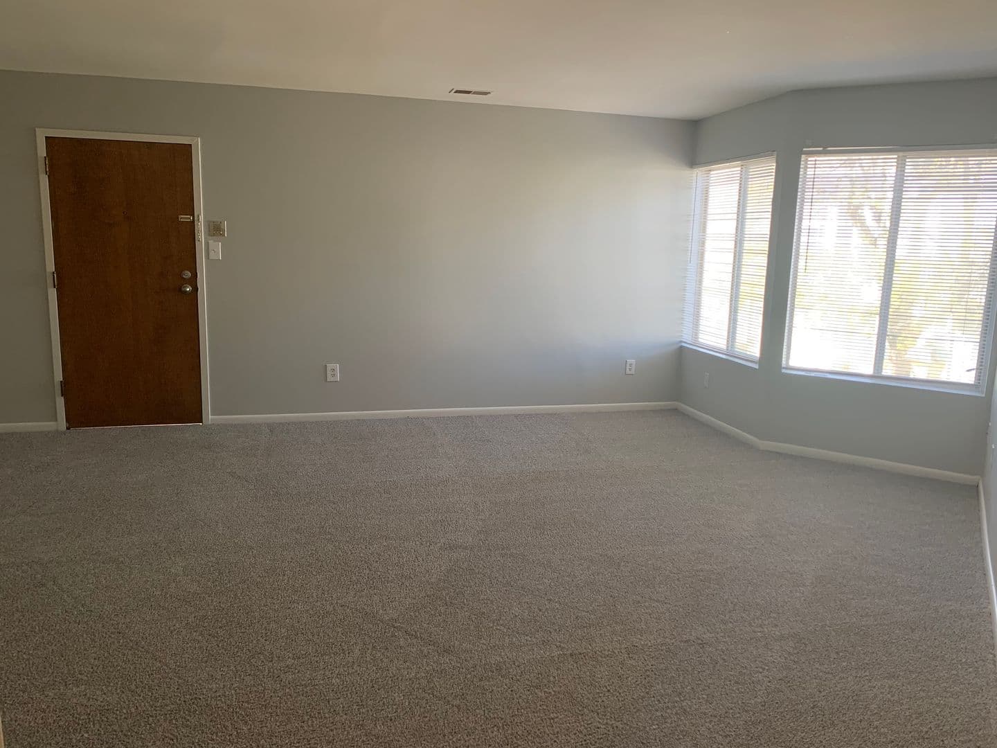 Garden Pointe Apartments 4 of 8