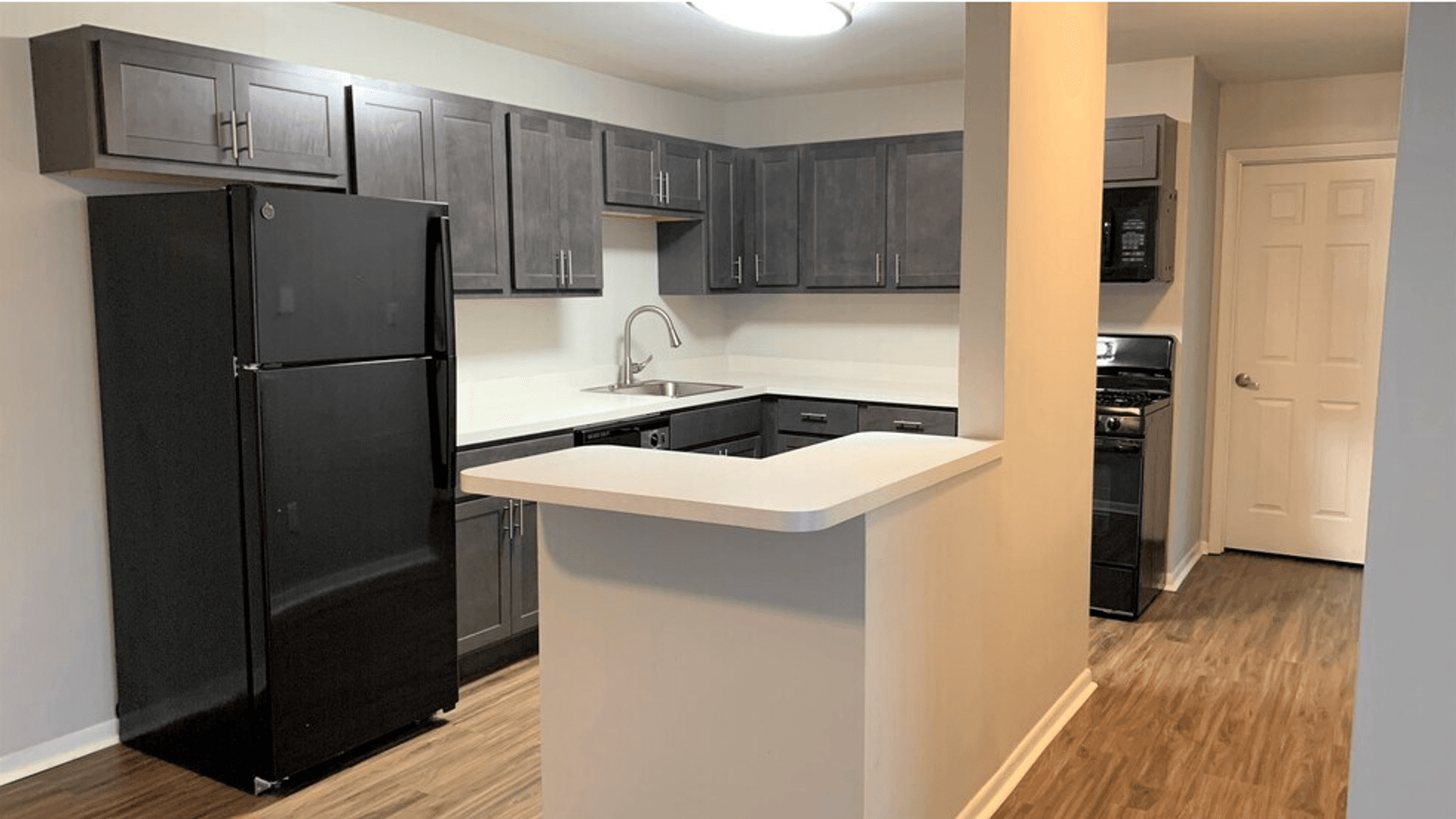 Garden Pointe Apartments 2 of 9