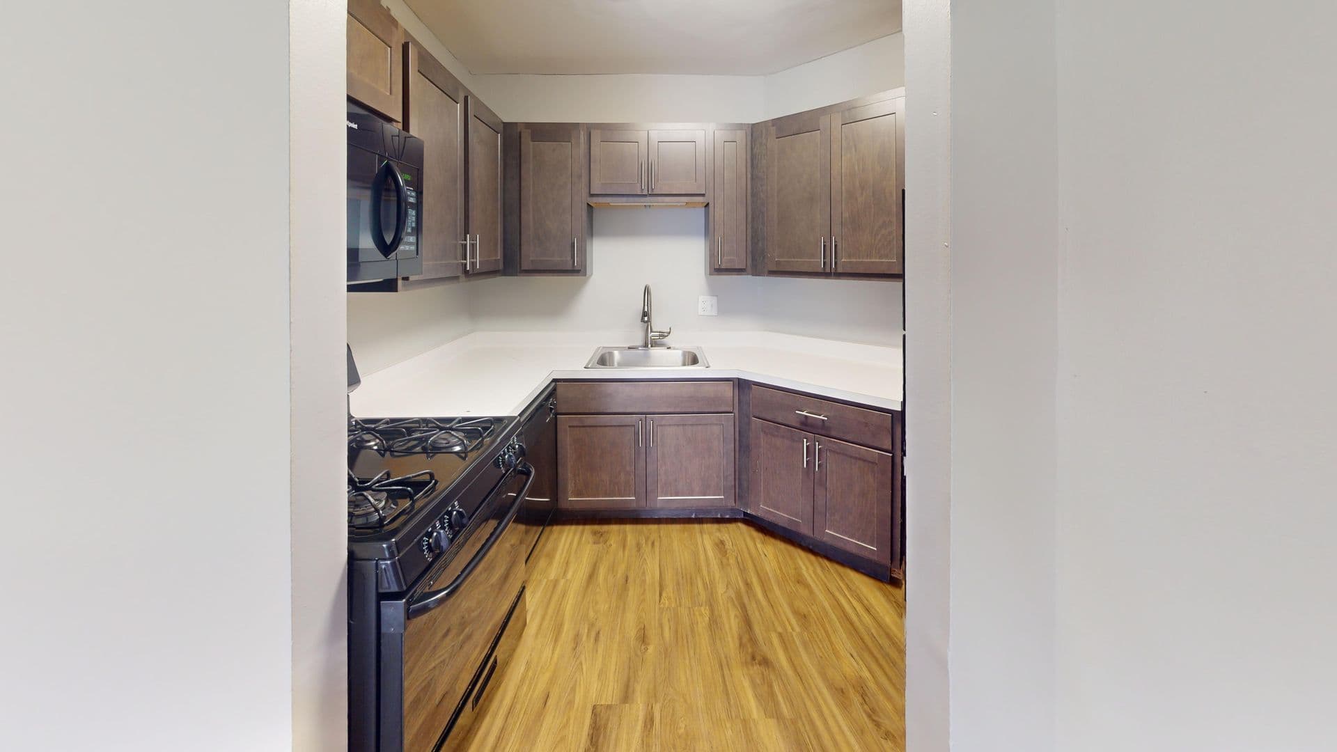 Garden Pointe Apartments 2 of 10